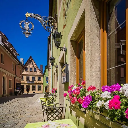 Und Café Zur Silbernen Kanne Maison d'hôtes 3*
