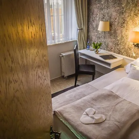 Gaestehaus Und Cafe Zur Silbernen Kanne Rothenburg ob der Tauber