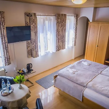 Guest house Gaestehaus Und Cafe Zur Silbernen Kanne Rothenburg ob der Tauber